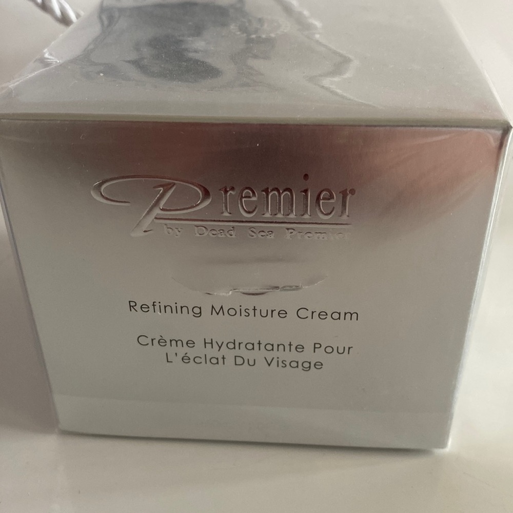 Moisture cream